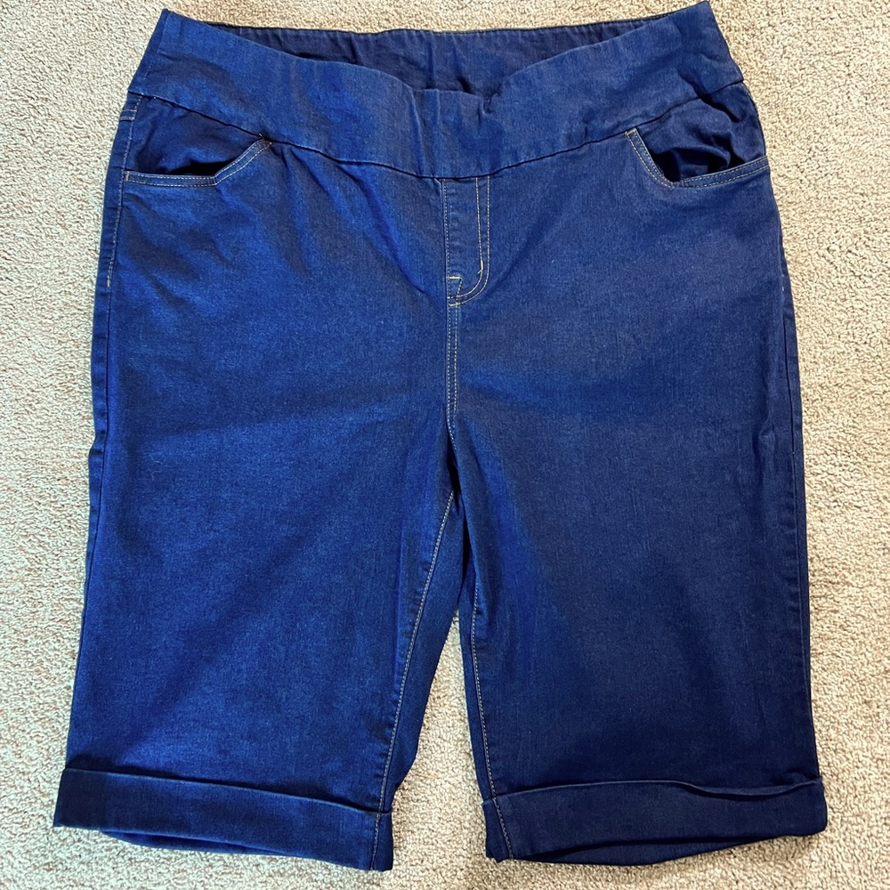 Women within stretch denim shorts